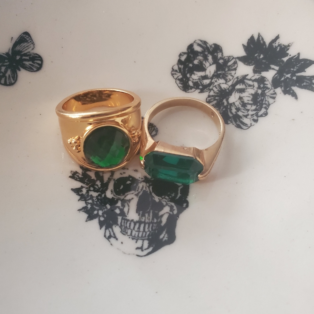Green gem, gold tone, costume rings
